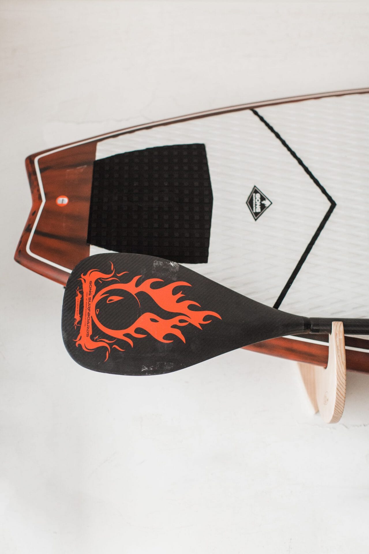 Paddle board rack with paddle holder high quality wood